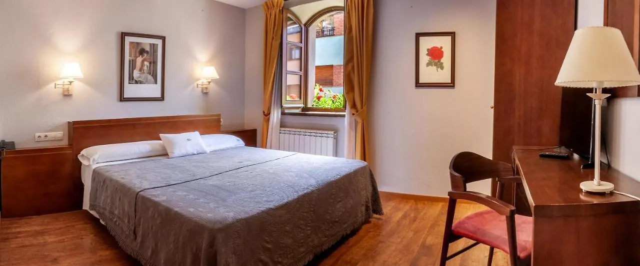 Hotel Fonda Merce Llivia 3*,  Spain
